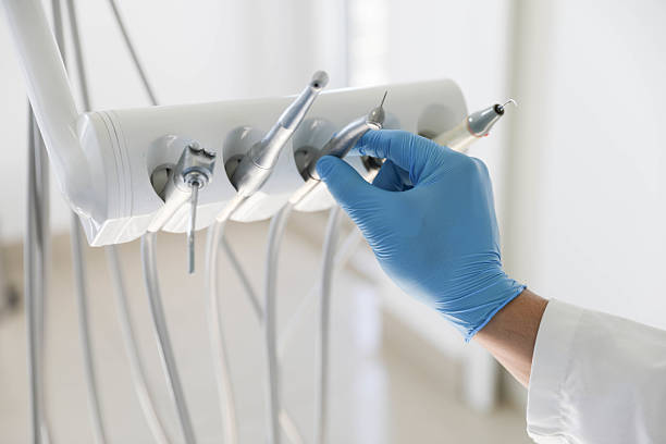 Professional Emergency Dentist technician working in Taylorsville, NC